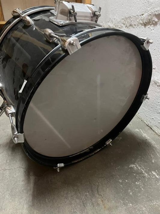 REMATE - Bombo Powerdrums 16" negro + parche School of Rock