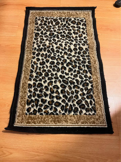 Alfombra animal print - DIB