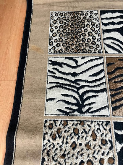 Alfombra minimalista - DIB