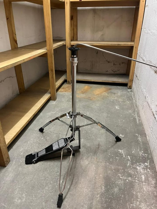 Remate - Pedal Hi-Hat para batería – completo y en buen estado