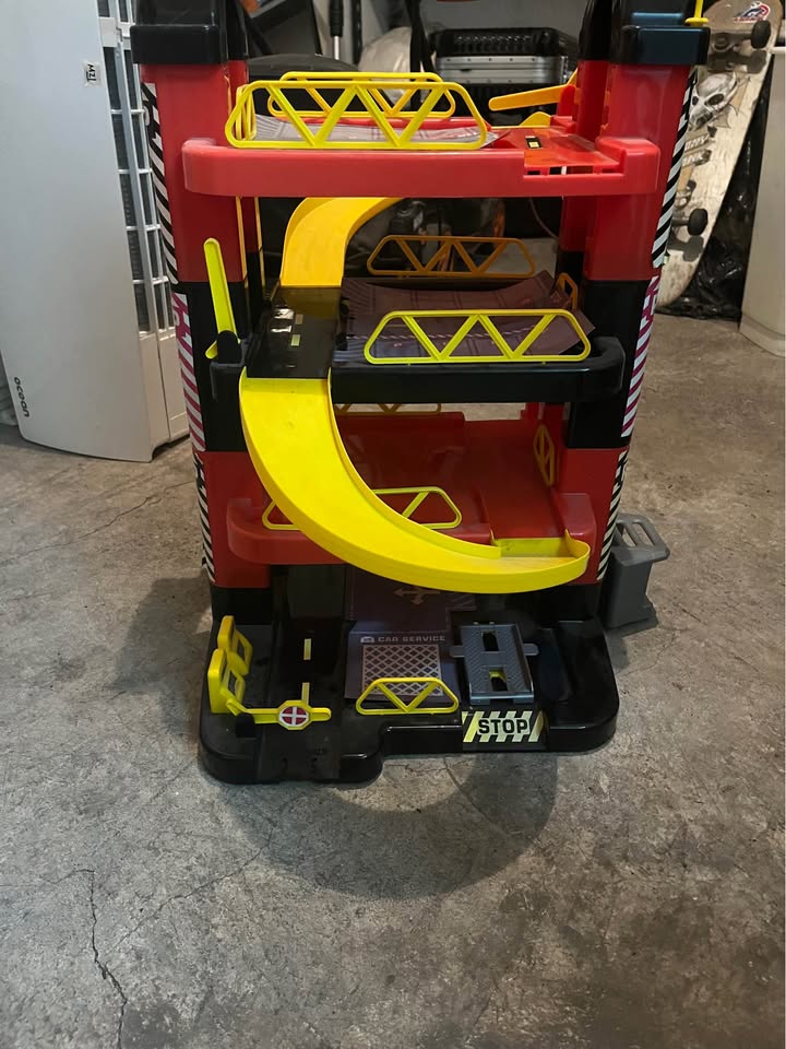 Teamsters 3 niveles Storage Garage - pista autos