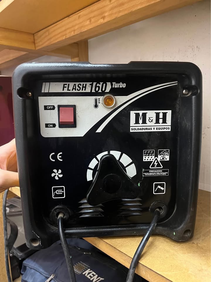 Soldadura eléctrica M&H Flash 160 Turbo