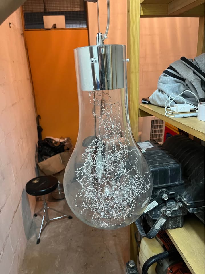 4 Lámparas decorativas diseño ampolleta gigante