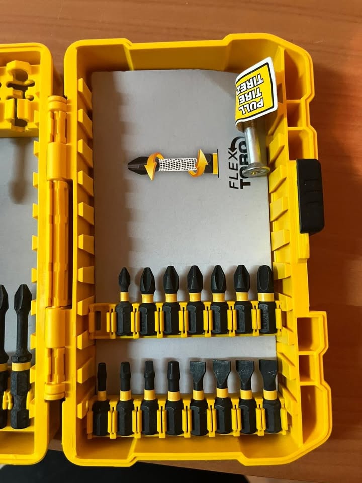 Set de puntas y accesorios DeWalt (kit de bits)