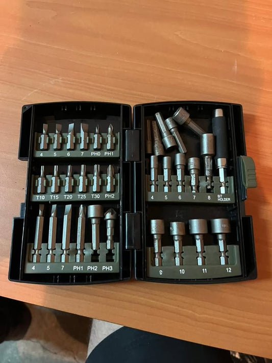 Set de Puntas y Dados de 31 piezas Bauker