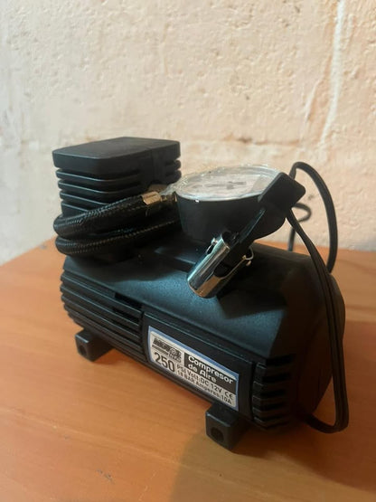 Compresor de aire portátil 12V Motor Life (250 PSI)