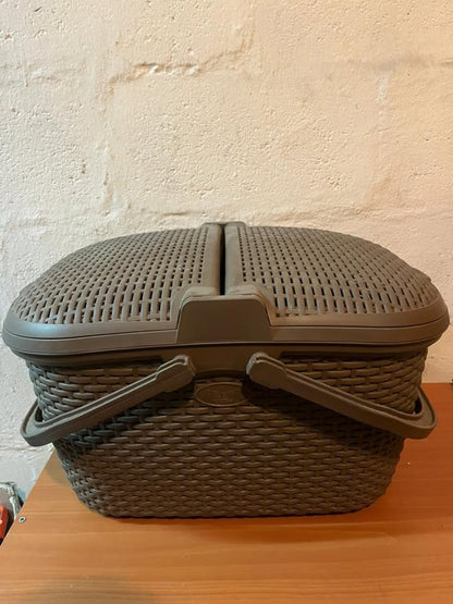 Canasta de Picnic con diseño de Ratán