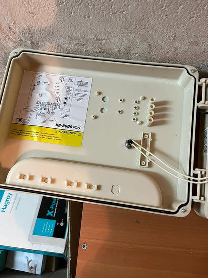 Energizador de cerco eléctrico Hagroy HR-8000 Plus