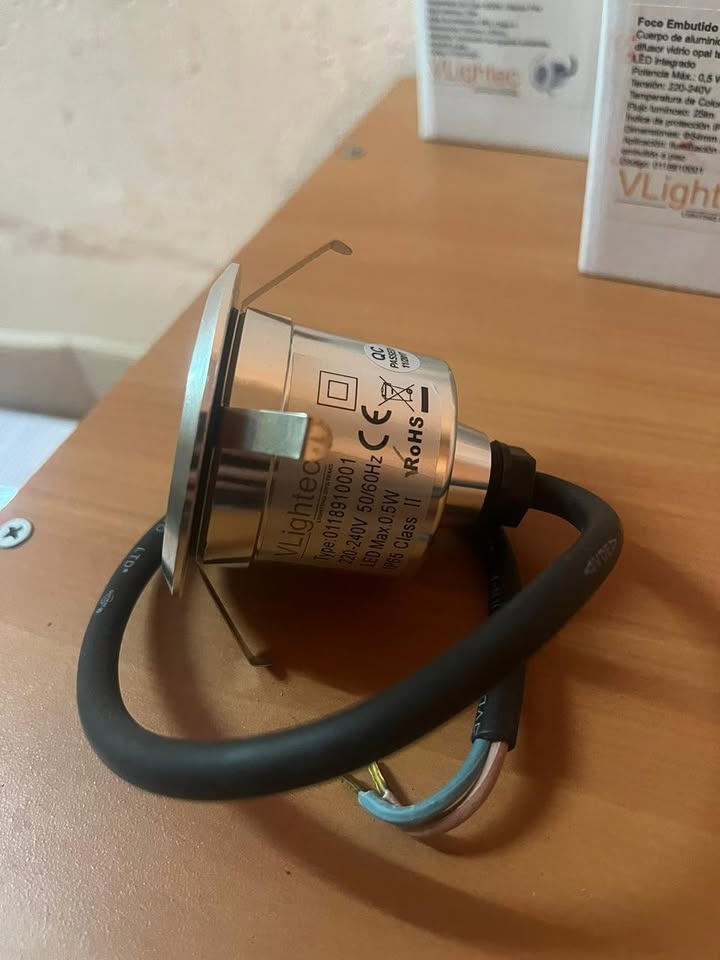 Foco LED empotrable de piso IP65 (Luz fría 6500K) x10