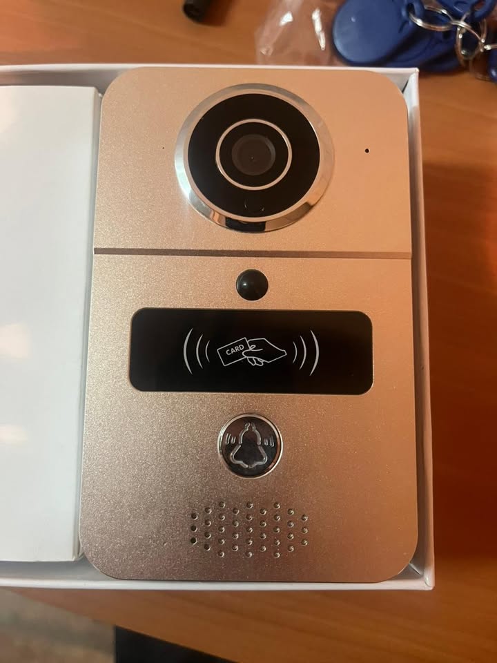 Timbre inteligente con cámara (Smart Doorbell WiFi con RFID)