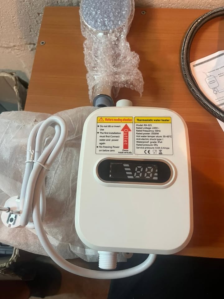 Calefont eléctrico instantáneo / ducha eléctrica RX-021 (3500W)
