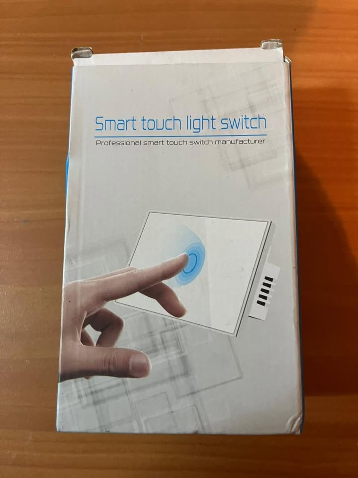 Interruptor inteligente táctil WiFi (3 botones / 3 gang)