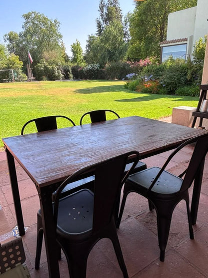 Juego de comedor + 4 sillas