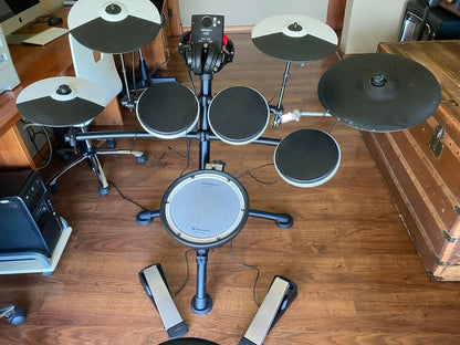 Batería electrónica Roland TD 1 KV